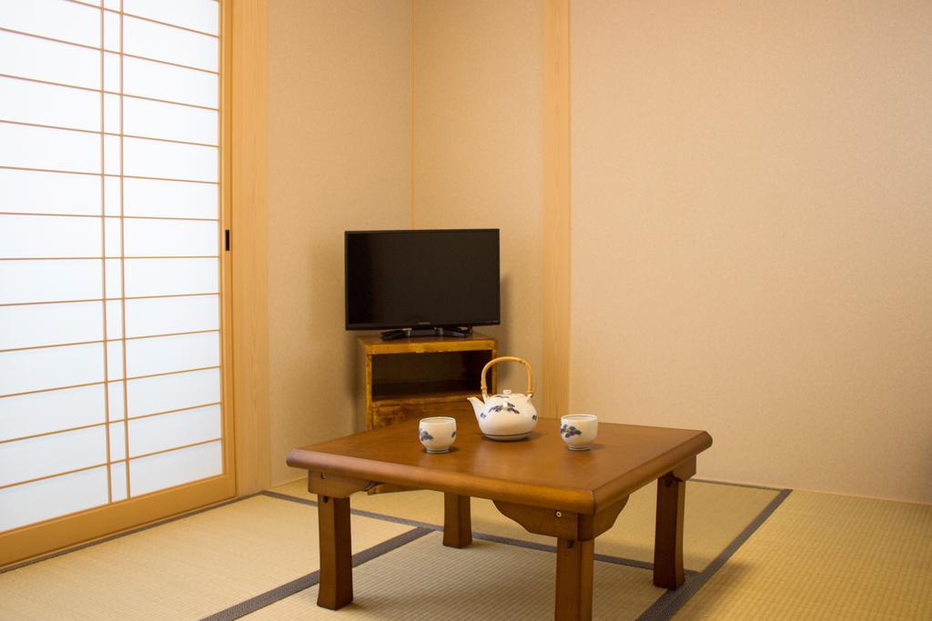 Kamoya Ryokan Kyoto Exterior photo